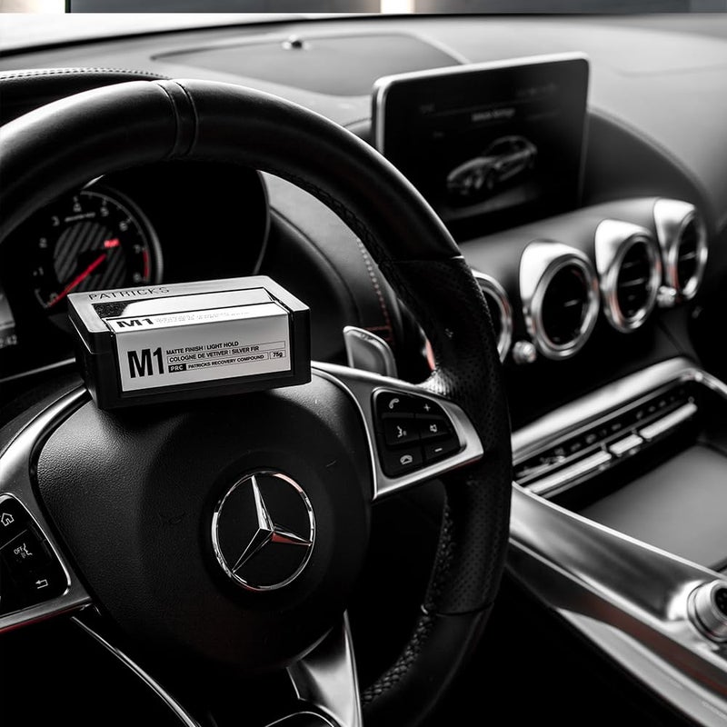 PATRICKS باتريك | م1 بومادة غير لامعة لشعر الرجال | منتج تصفيف خفيف الثبات للشعر الطبيعي | معجون مكثف | للتحكم في الشعر الرقيق/المتساقط | مناسب للسفر | خالي من الكبريتات | 75 جرام - Image 4